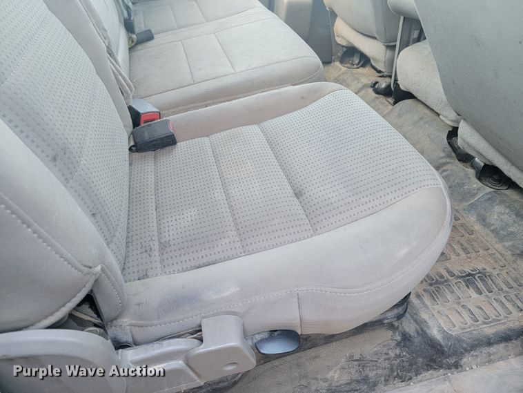 image for item ME9735 2008 Ford F250  Super Duty XL  Crew Cab pickup truck