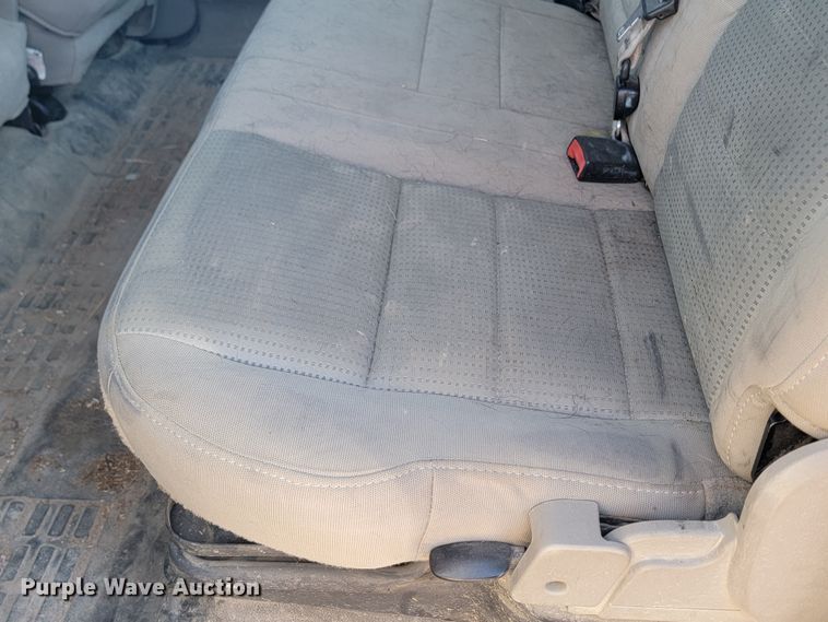 image for item ME9735 2008 Ford F250  Super Duty XL  Crew Cab pickup truck