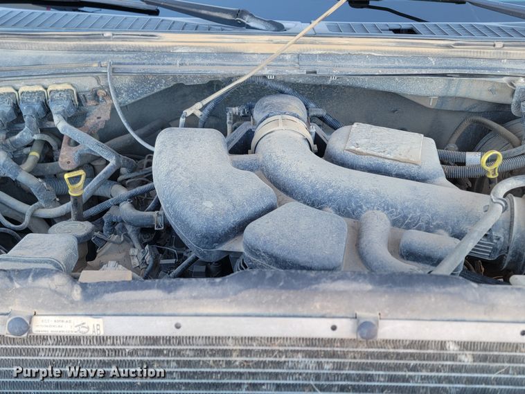 image for item ME9735 2008 Ford F250  Super Duty XL  Crew Cab pickup truck