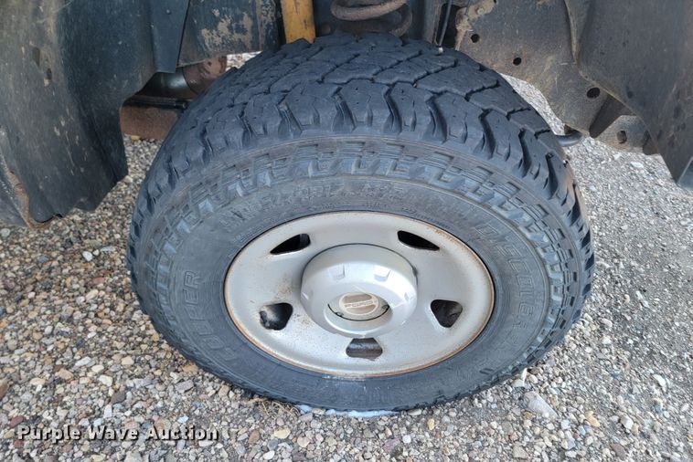 image for item ME9735 2008 Ford F250  Super Duty XL  Crew Cab pickup truck