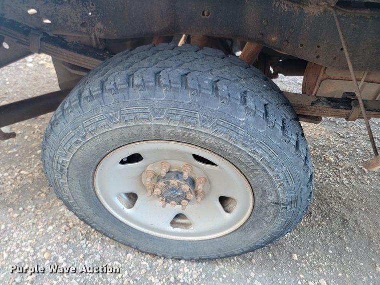 image for item ME9735 2008 Ford F250  Super Duty XL  Crew Cab pickup truck