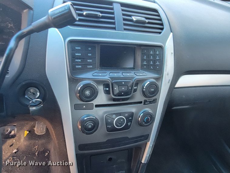 image for item ME9736 2014 Ford Explorer Police Interceptor  SUV