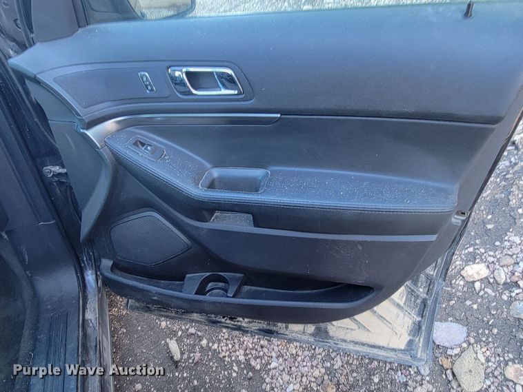 image for item ME9736 2014 Ford Explorer Police Interceptor  SUV