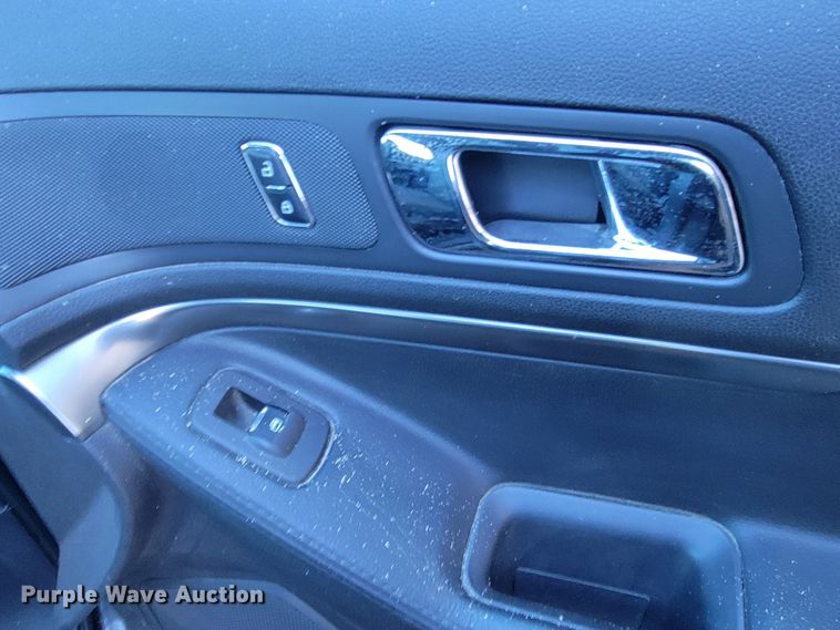 image for item ME9736 2014 Ford Explorer Police Interceptor  SUV