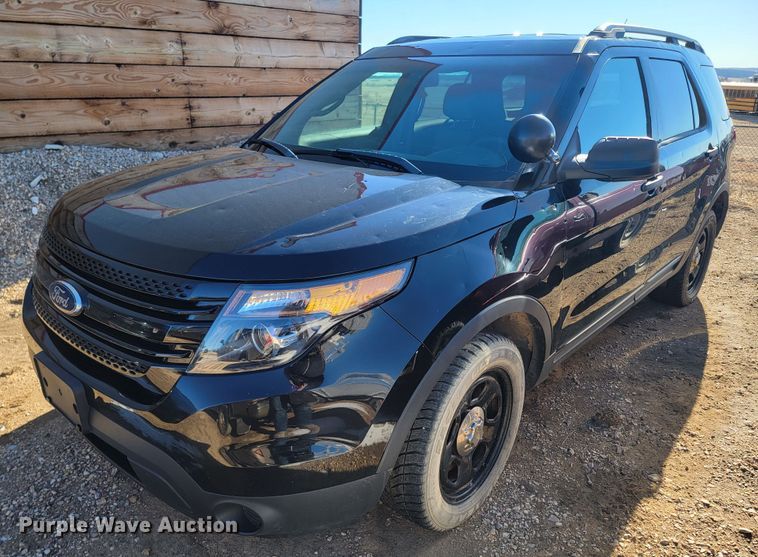 image for item ME9737 2013 Ford Explorer Police Interceptor  SUV