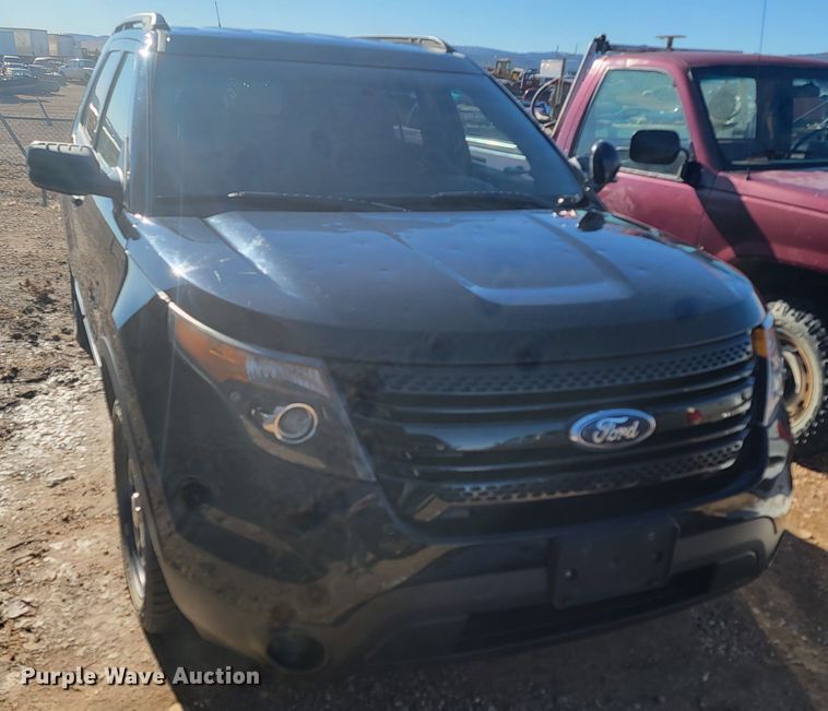 image for item ME9737 2013 Ford Explorer Police Interceptor  SUV