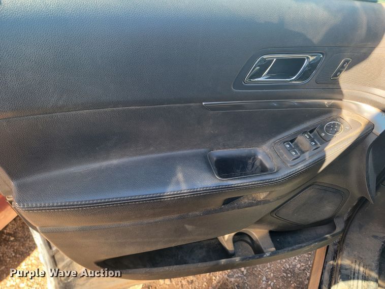 image for item ME9737 2013 Ford Explorer Police Interceptor  SUV