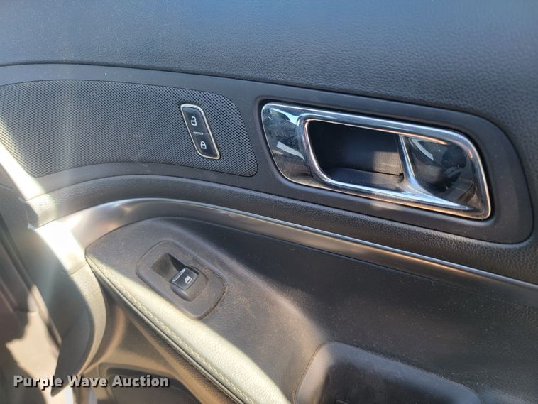 image for item ME9737 2013 Ford Explorer Police Interceptor  SUV