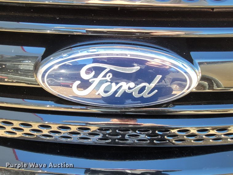 image for item ME9737 2013 Ford Explorer Police Interceptor  SUV