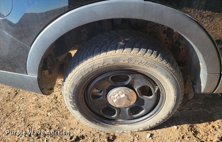 image for item ME9737 2013 Ford Explorer Police Interceptor  SUV