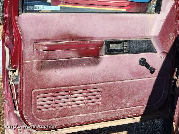 image for item ME9738 1989  Chevrolet 1500  pickup truck