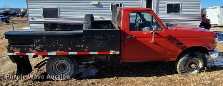 image for item ME9739 1995 Ford F250 XL  pickup truck