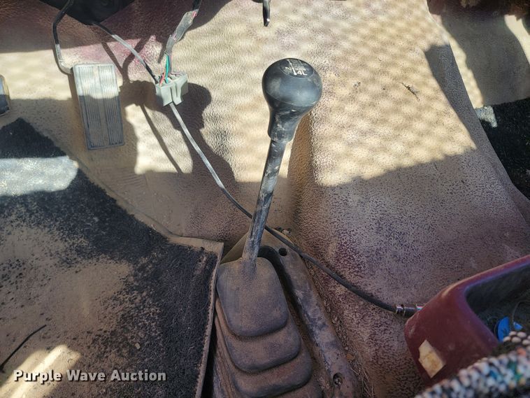 image for item ME9739 1995 Ford F250 XL  pickup truck