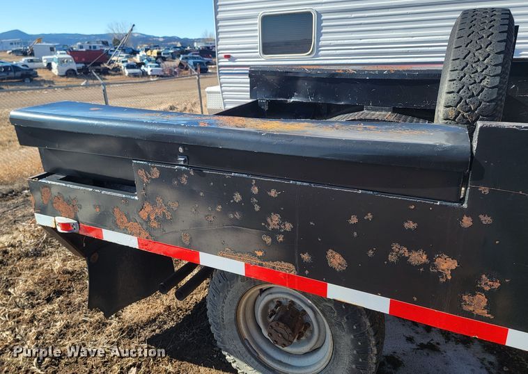 image for item ME9739 1995 Ford F250 XL  pickup truck