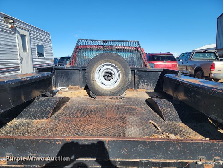 image for item ME9739 1995 Ford F250 XL  pickup truck