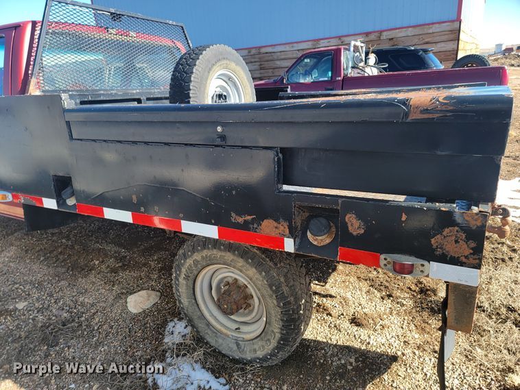 image for item ME9739 1995 Ford F250 XL  pickup truck