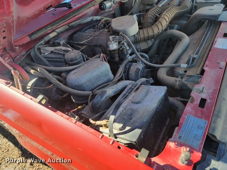 image for item ME9739 1995 Ford F250 XL  pickup truck