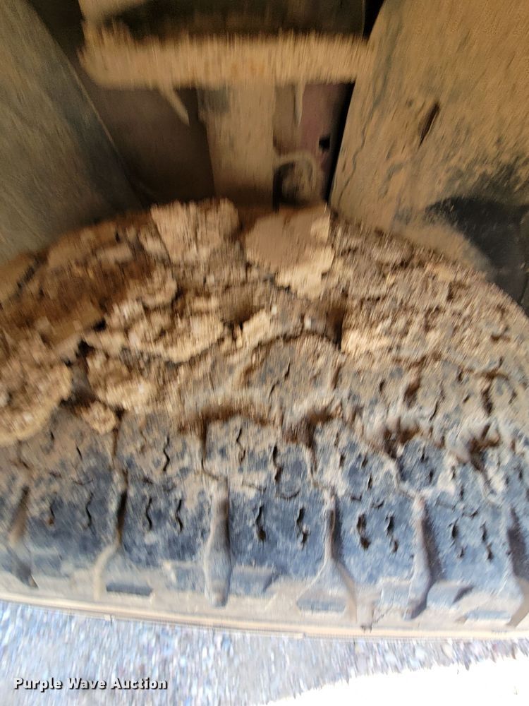 image for item ME9740 2011 Ford Explorer  SUV