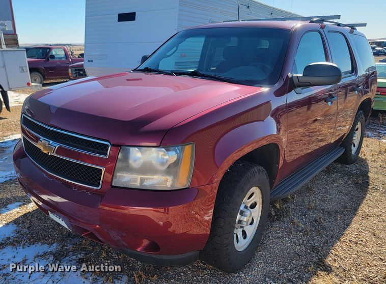 image for item ME9742 2010 Chevrolet Tahoe  SUV