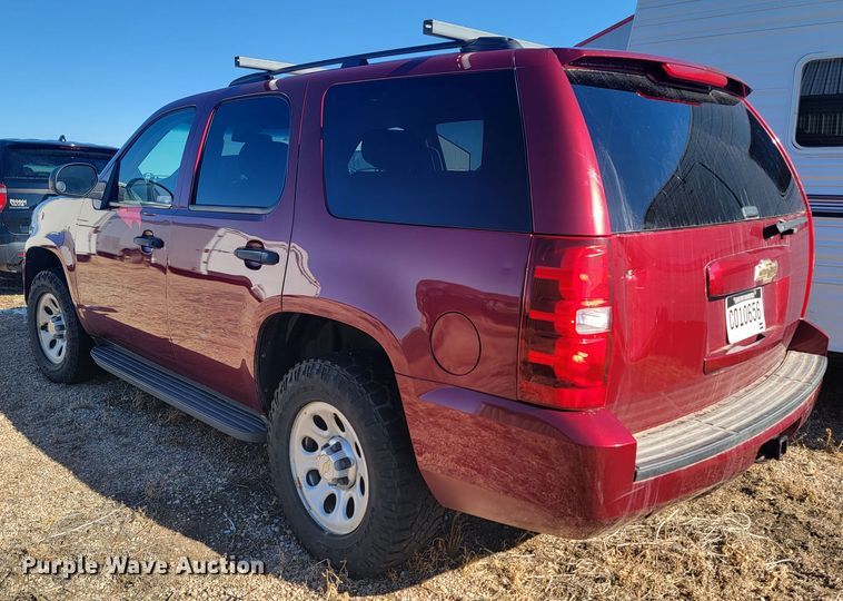image for item ME9742 2010 Chevrolet Tahoe  SUV