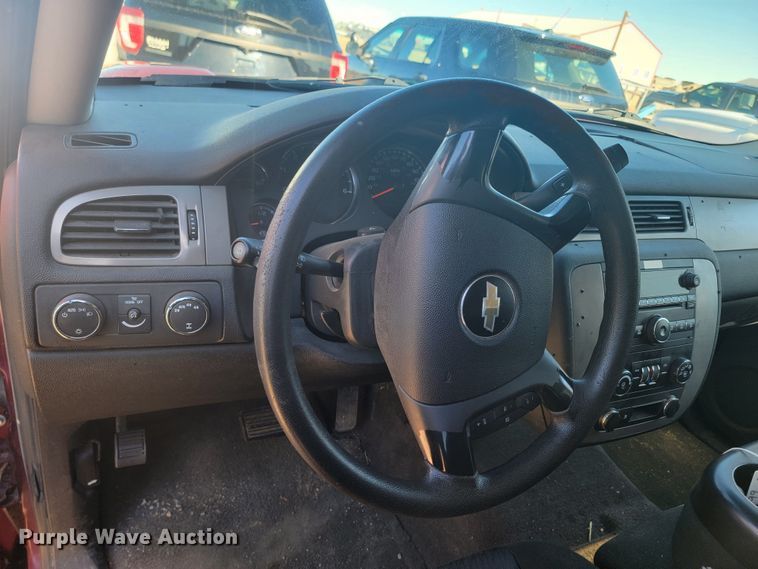 image for item ME9742 2010 Chevrolet Tahoe  SUV