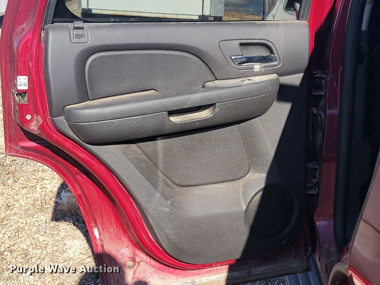 image for item ME9742 2010 Chevrolet Tahoe  SUV