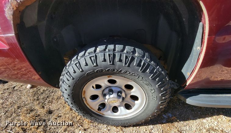 image for item ME9742 2010 Chevrolet Tahoe  SUV