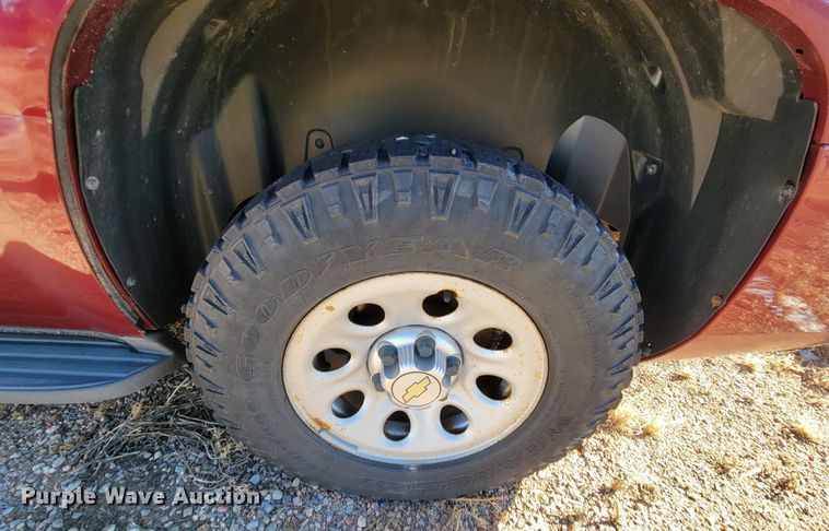 image for item ME9742 2010 Chevrolet Tahoe  SUV