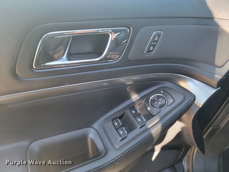 image for item ME9743 2016 Ford Explorer Police Interceptor  SUV