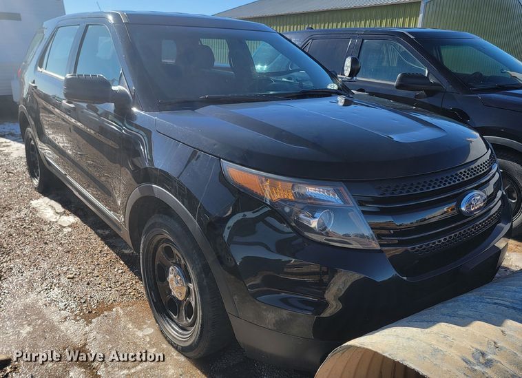 image for item ME9744 2014 Ford Explorer Police Interceptor  SUV
