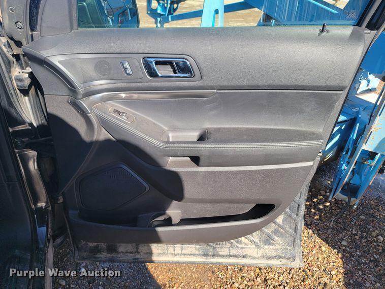 image for item ME9744 2014 Ford Explorer Police Interceptor  SUV