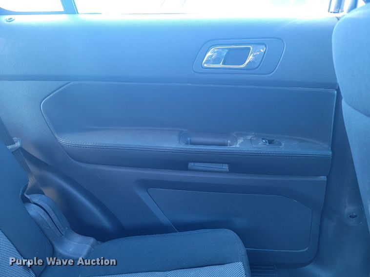 image for item ME9744 2014 Ford Explorer Police Interceptor  SUV