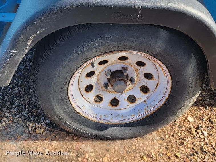 image for item ME9745 2004 Genie TZ-34/20  boom lift