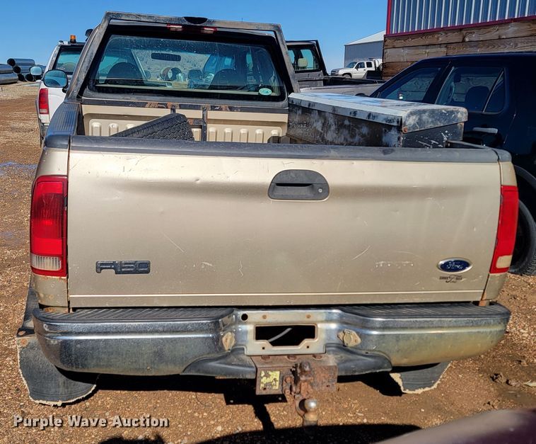 image for item ME9746 1999 Ford F150 XL  SuperCab pickup truck