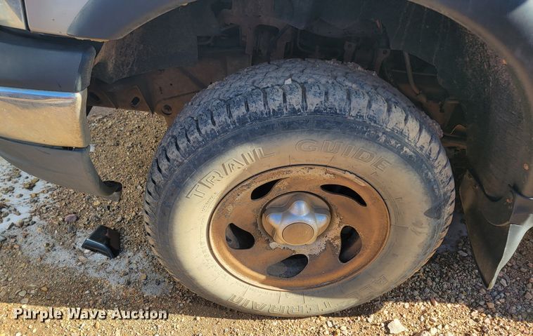 image for item ME9746 1999 Ford F150 XL  SuperCab pickup truck