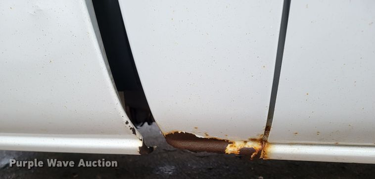 image for item ME9750 2005 GMC Sierra 2500HD  pickup truck