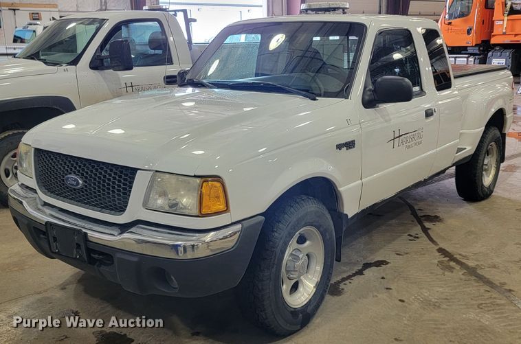 image for item ME9775 2001 Ford Ranger XLT  SuperCab pickup truck