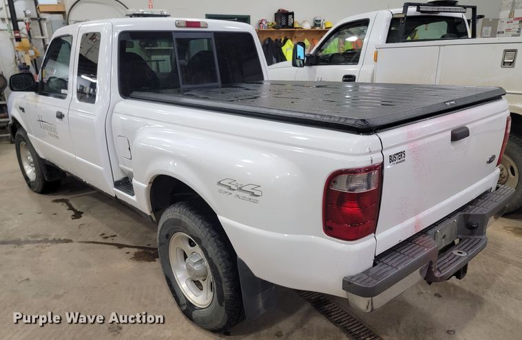 image for item ME9775 2001 Ford Ranger XLT  SuperCab pickup truck