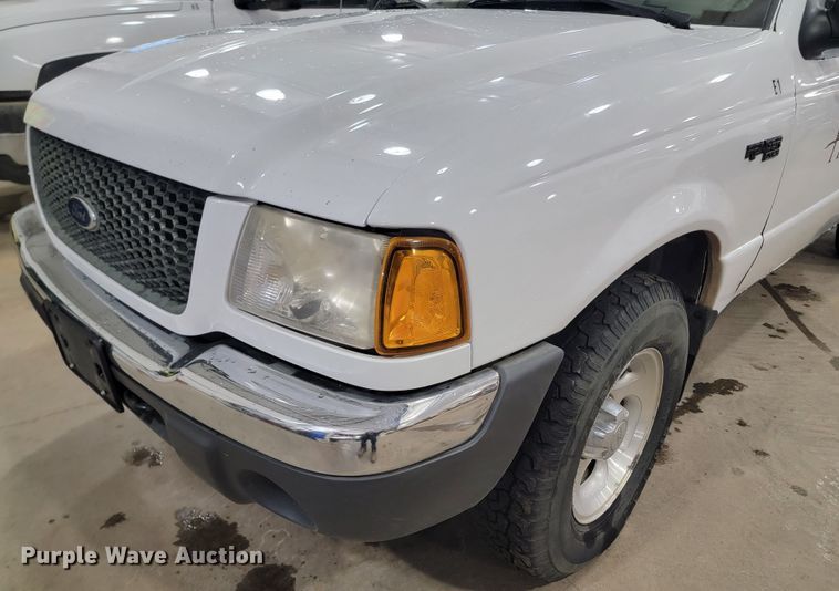 image for item ME9775 2001 Ford Ranger XLT  SuperCab pickup truck