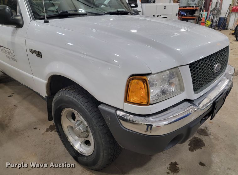 image for item ME9775 2001 Ford Ranger XLT  SuperCab pickup truck