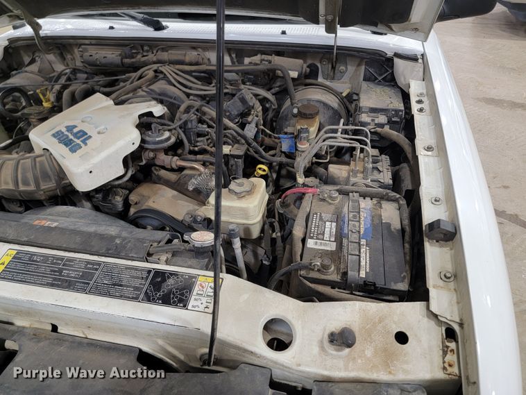 image for item ME9775 2001 Ford Ranger XLT  SuperCab pickup truck