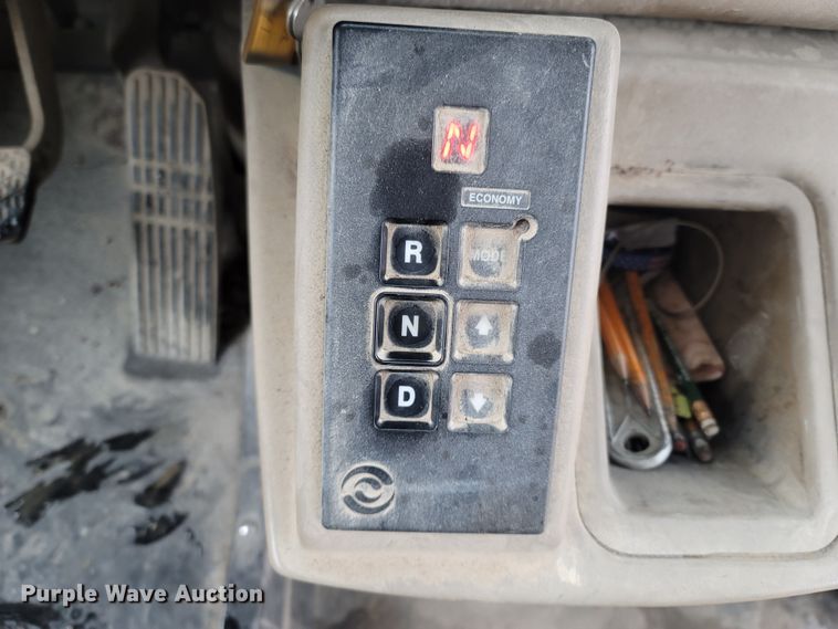 image for item MH9751 2005 Thomas Built Buses FS65  school bus