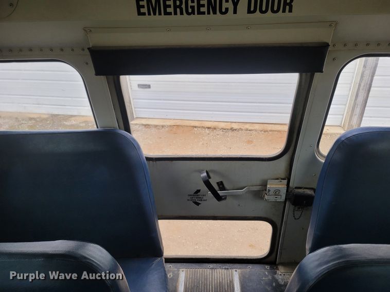 image for item MH9751 2005 Thomas Built Buses FS65  school bus