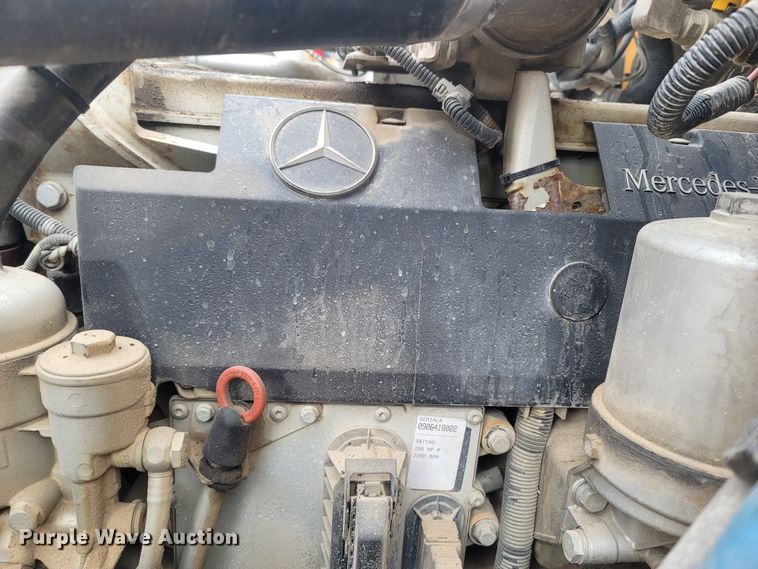 image for item MH9751 2005 Thomas Built Buses FS65  school bus