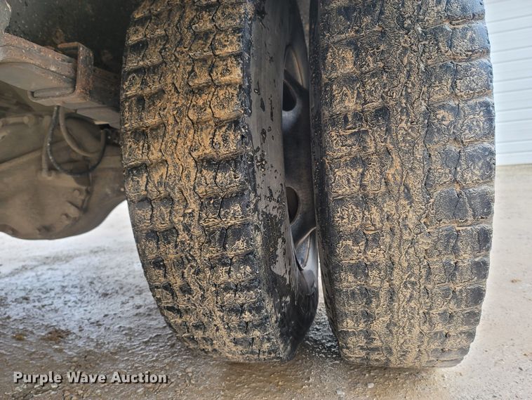 image for item MH9751 2005 Thomas Built Buses FS65  school bus