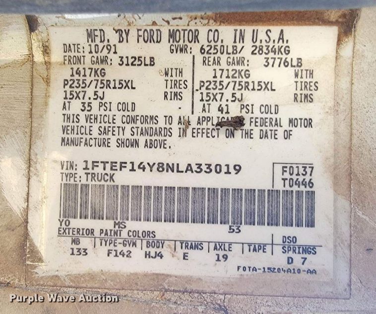 image for item MH9754 1992 Ford F150  utility bed pickup truck