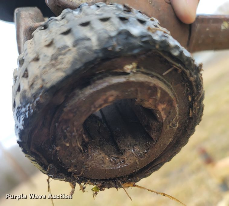 image for item MH9757 Land Pride  finish mower