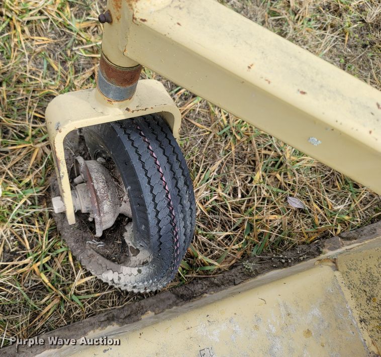 image for item MH9757 Land Pride  finish mower