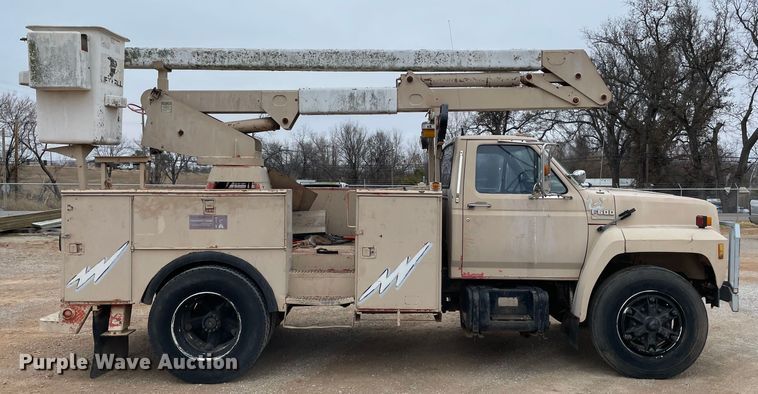 image for item MI9593 1989 Ford F600  bucket truck