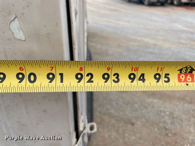 image for item MI9593 1989 Ford F600  bucket truck